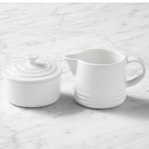 NIB Le Creuset Signature Cream & Sugar Set in White